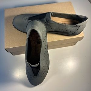 Clark's grey suede slip on shoe